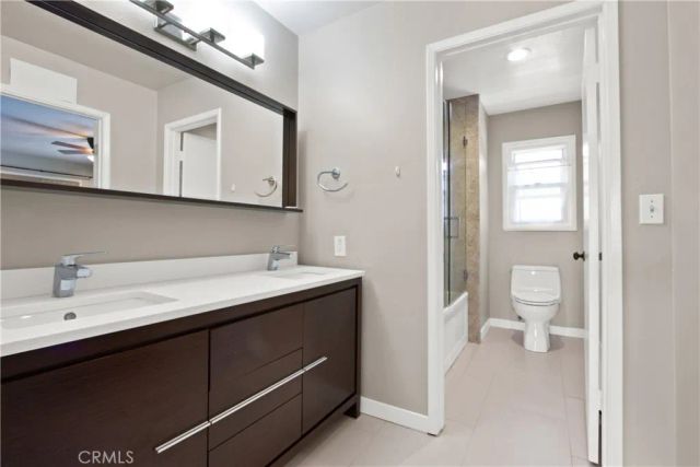 1741 Tustin Avenue 16 D, Costa Mesa, CA 92627