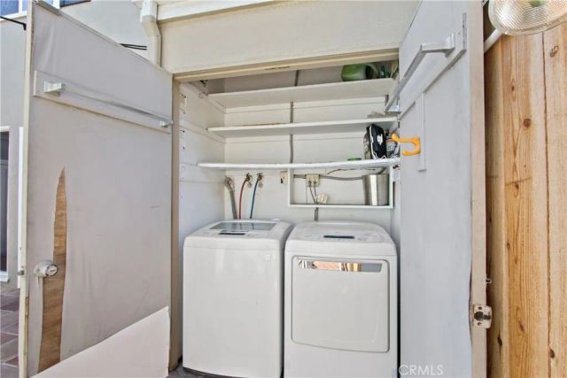 1741 Tustin Avenue 16 D, Costa Mesa, CA 92627