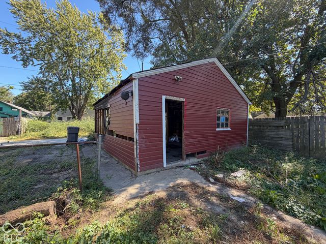 1341 N Dearborn Street, Indianapolis, IN 46201