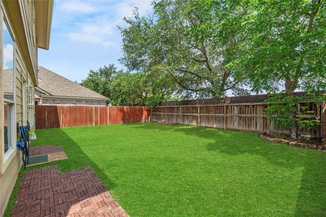 18318 Alemarble Oak Street, Cypress, TX 77429