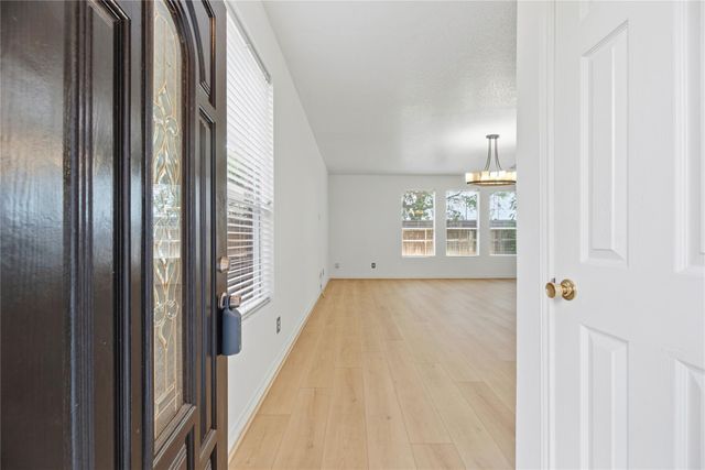 18318 Alemarble Oak Street, Cypress, TX 77429