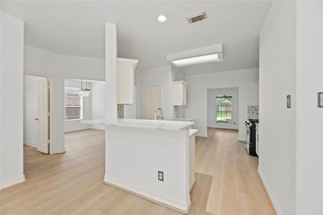 18318 Alemarble Oak Street, Cypress, TX 77429