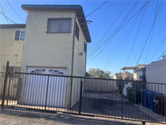 1915 S Orange Drive, Los Angeles, CA 90016