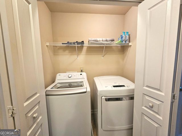 1243 Park Pass Way, Suwanee, GA 30024