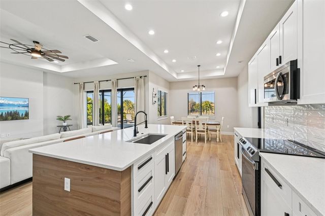 242 FAIRWAY ROAD, Rotonda West, FL 33947