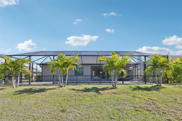 242 FAIRWAY ROAD, Rotonda West, FL 33947