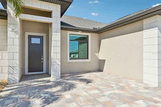 242 FAIRWAY ROAD, Rotonda West, FL 33947