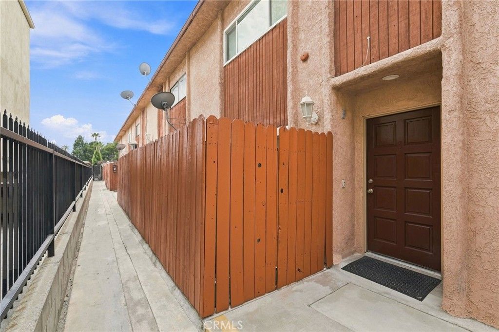 Image 25 of property listing at 21900 Roscoe Boulevard 8, Canoga Park, CA 91304