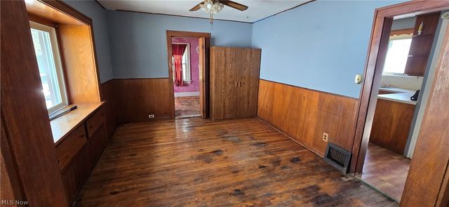 647 Columbia Avenue, Akron, OH 44310