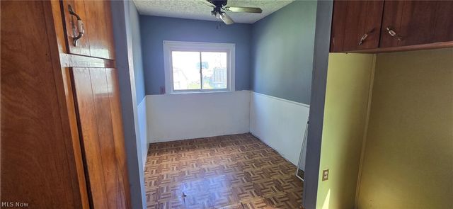 647 Columbia Avenue, Akron, OH 44310