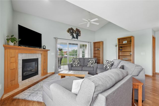 4614 Adams Court NE, Cedar Rapids, IA 52411