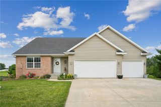 4614 Adams Court NE, Cedar Rapids, IA 52411