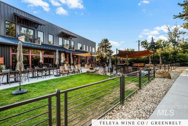 210 E 34th, Garden City, ID 83714