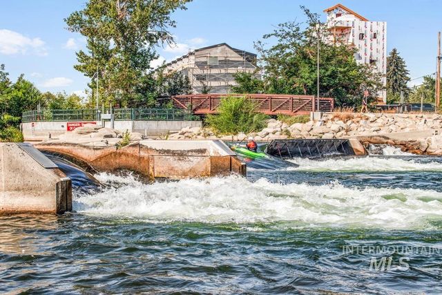 210 E 34th, Garden City, ID 83714