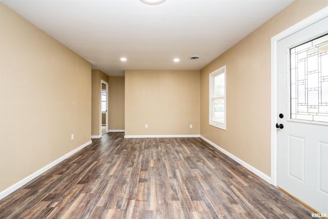 1408 KOCH Street, Pekin, IL 61554