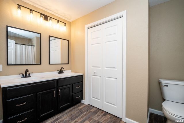 1408 KOCH Street, Pekin, IL 61554