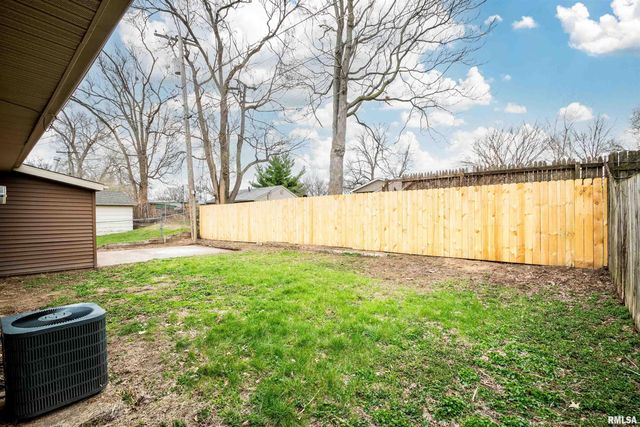 1408 KOCH Street, Pekin, IL 61554