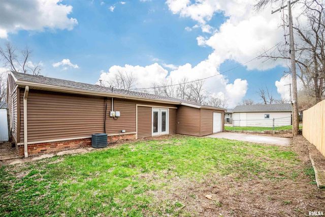 1408 KOCH Street, Pekin, IL 61554