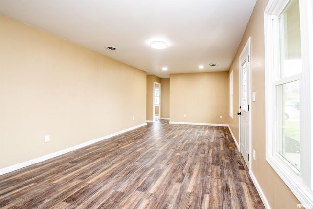 1408 KOCH Street, Pekin, IL 61554