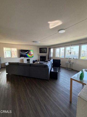 804 N Kenilworth Avenue, Glendale, CA 91203