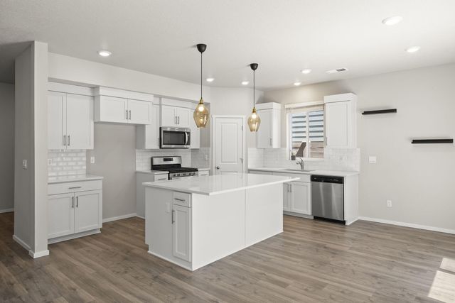 20625 SE Slate Avenue, Bend, OR 97702