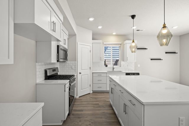 20625 SE Slate Avenue, Bend, OR 97702