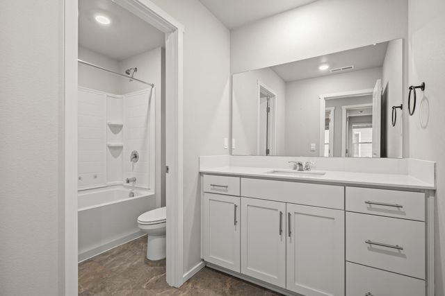 20625 SE Slate Avenue, Bend, OR 97702