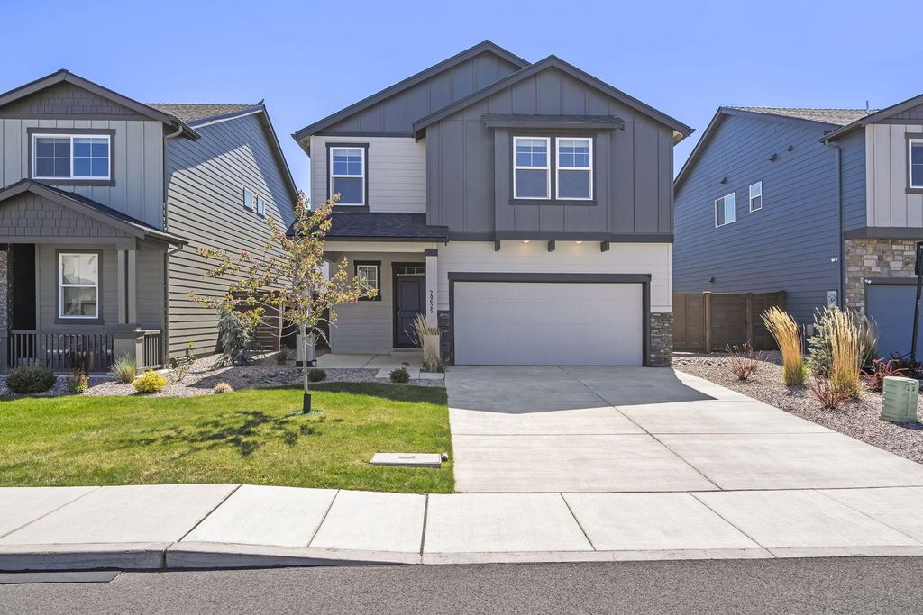 20625 SE Slate Avenue, Bend, OR 97702