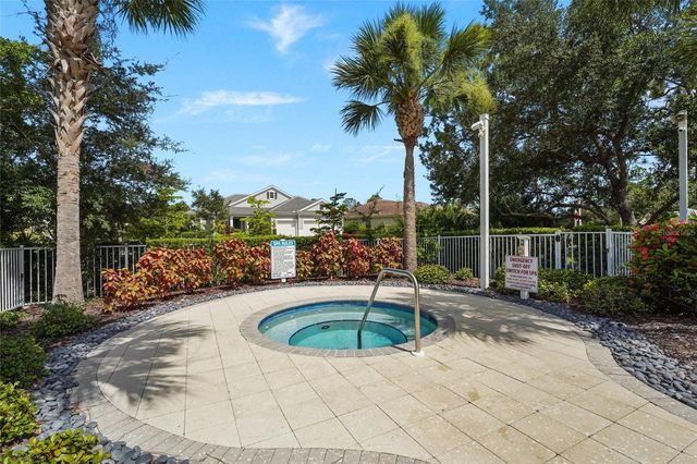 11417 OKALOOSA DRIVE, Venice, FL 34293