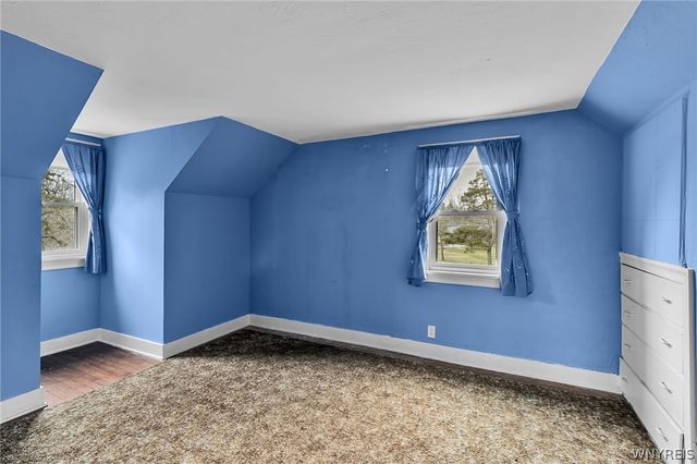 3265 South Creek Road, Hamburg, NY 14075