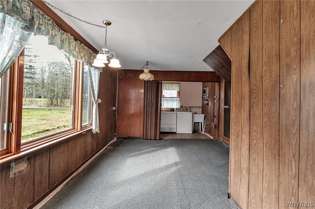 3265 South Creek Road, Hamburg, NY 14075