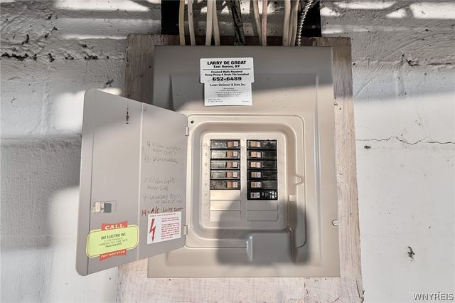 3265 South Creek Road, Hamburg, NY 14075