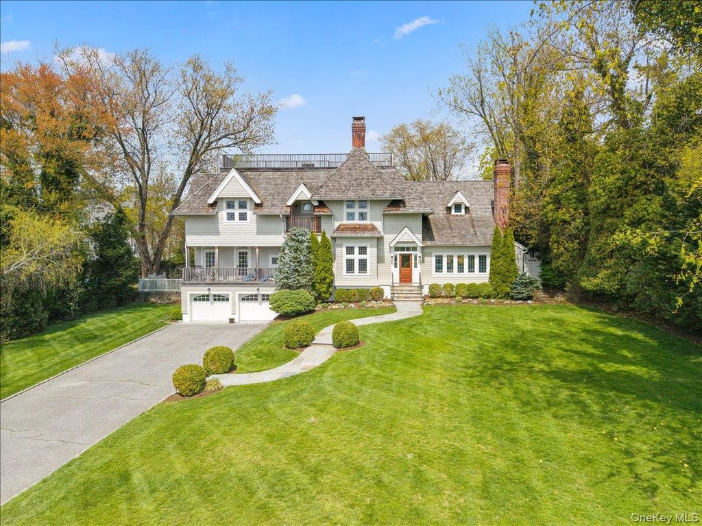 1020 Constable Drive, Mamaroneck, NY 10543