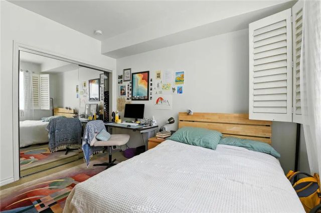 1241 S Westgate Avenue 202, Los Angeles, CA 90025