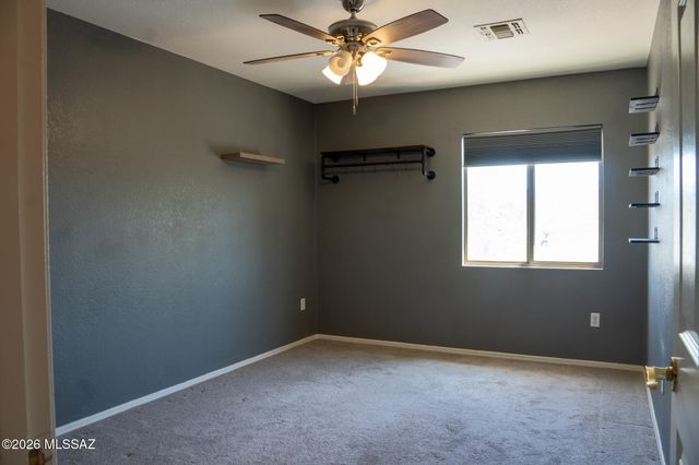 7580 S Climbing Ivy Drive, Tucson, AZ 85757