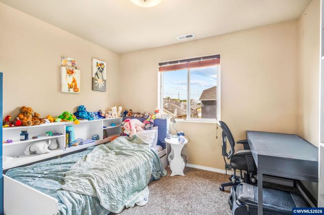 226 Breezy Wy NE, Albany, OR 97322