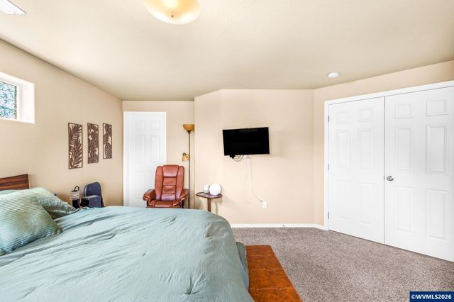 226 Breezy Wy NE, Albany, OR 97322