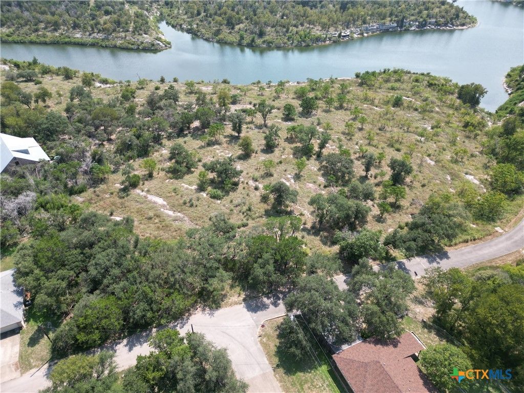 2 Tanyard Road, Belton, TX 76513