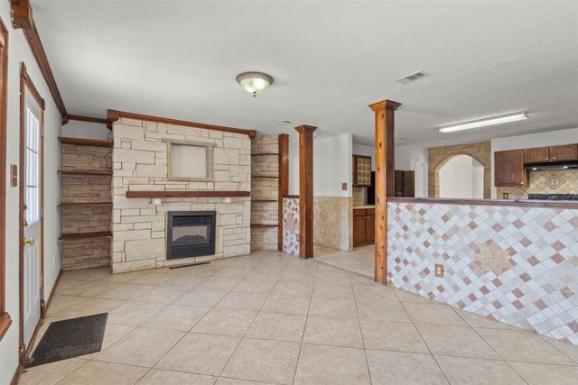 5540 Camarillo Drive, Fort Worth, TX 76244