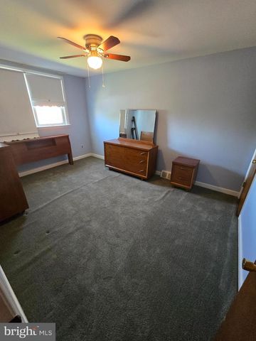 11710 BRANDON RD, Philadelphia, PA 19154