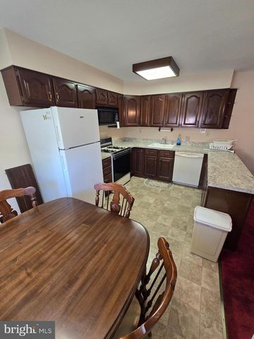 11710 BRANDON RD, Philadelphia, PA 19154