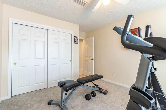 1412 Castnet Dr, Navarre, FL 32566