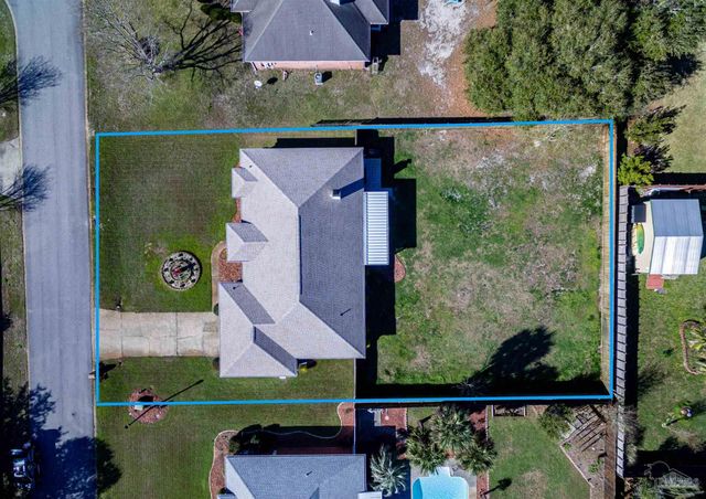 1412 Castnet Dr, Navarre, FL 32566