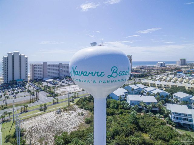 1412 Castnet Dr, Navarre, FL 32566