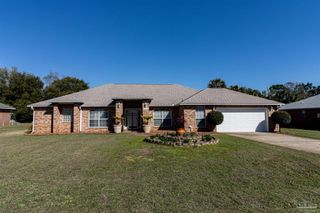 1412 Castnet Dr, Navarre, FL 32566