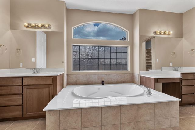 1108 Threadgrass Road NE, Rio Rancho, NM 87144