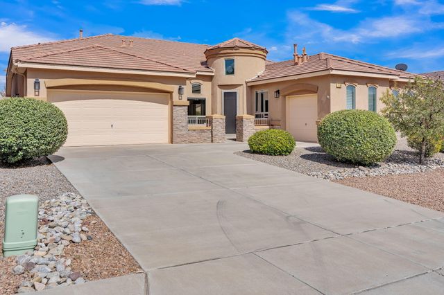 1108 Threadgrass Road NE, Rio Rancho, NM 87144