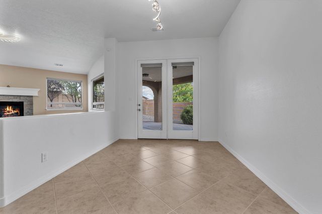 1108 Threadgrass Road NE, Rio Rancho, NM 87144