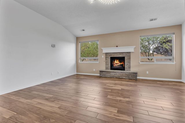 1108 Threadgrass Road NE, Rio Rancho, NM 87144