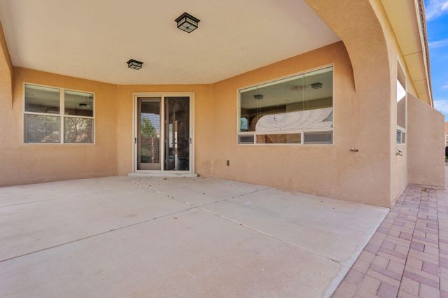 1108 Threadgrass Road NE, Rio Rancho, NM 87144